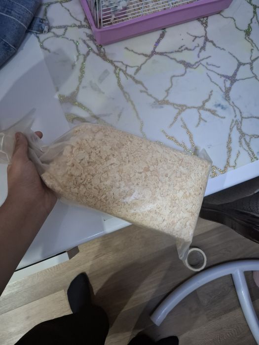 Продам хомяка с клеткой