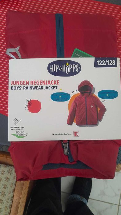 Ново детско яке с качулка