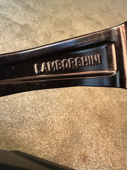 Janta Originala Lamborghini Urus punte fata R 23