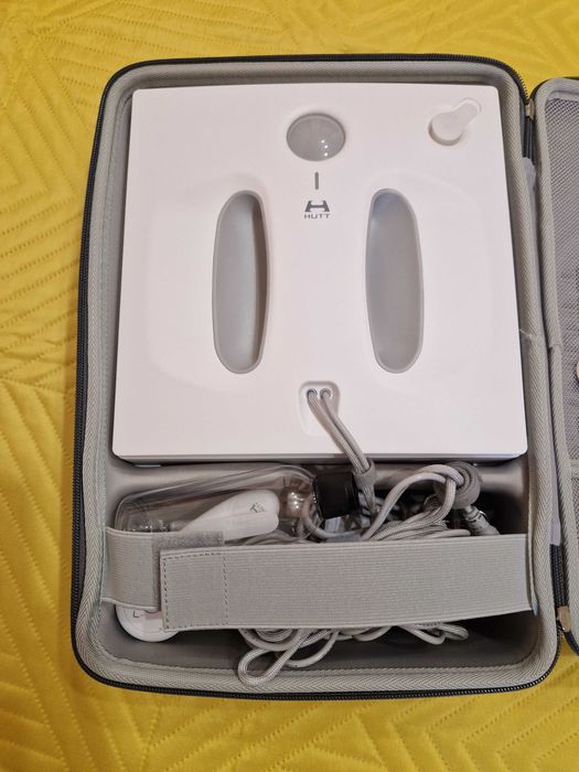 Робот за почистване на прозорци HUTT W 66