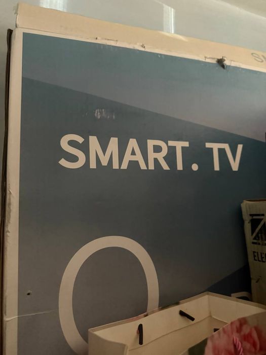 Телевизор смарт Samsung smart TV