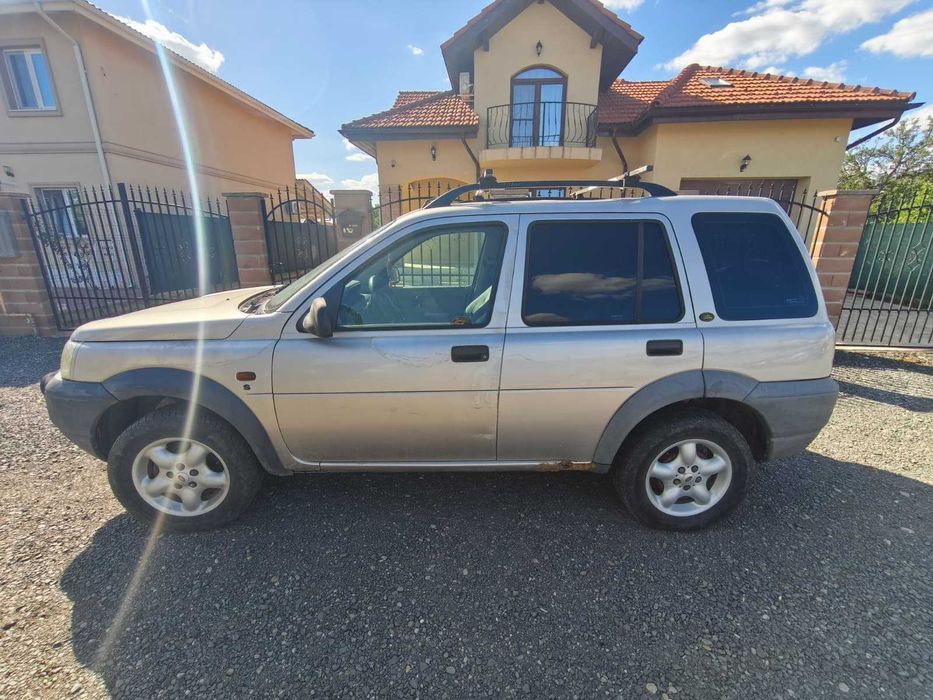 Vând Land ROVER Freelander 1