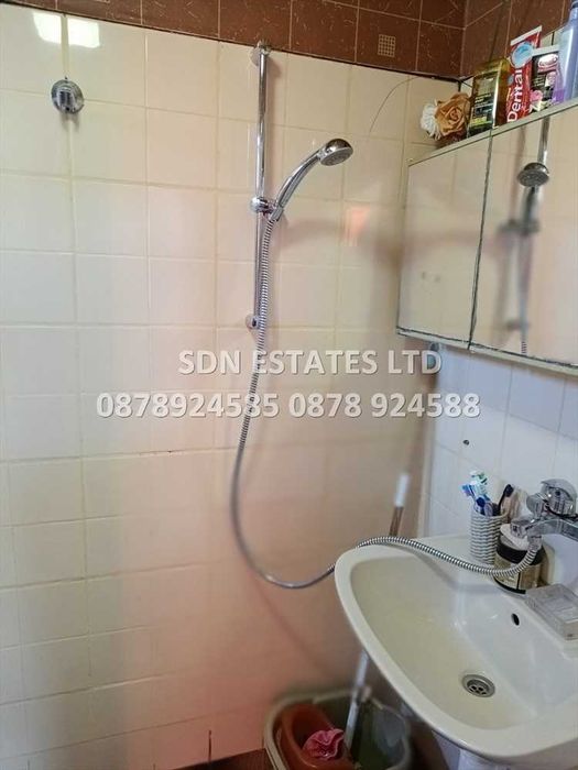 Продава се Етаж от къща в Казанлък - 75 кв.м за 918 €/кв.м - Снимка #5