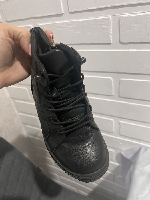 Зимняя обувь на мальчика