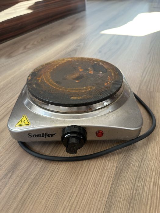 Электроплитка б/у рабочая