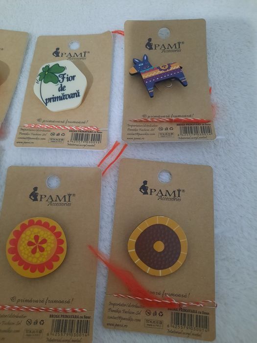 Lot de mărțișoare