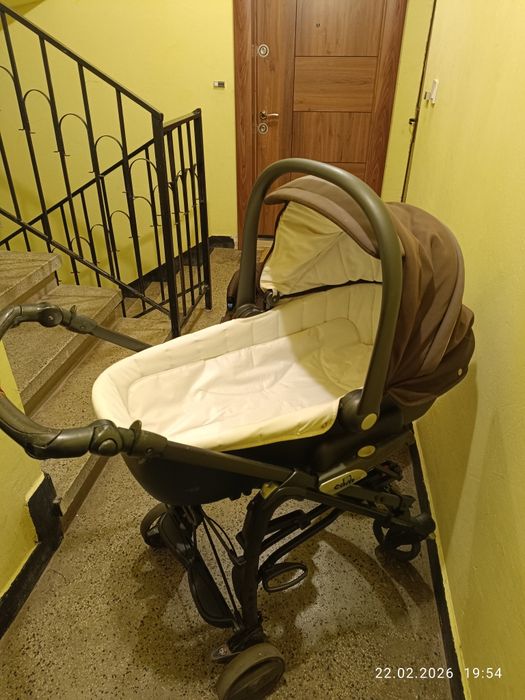 Бебешка количка CAM