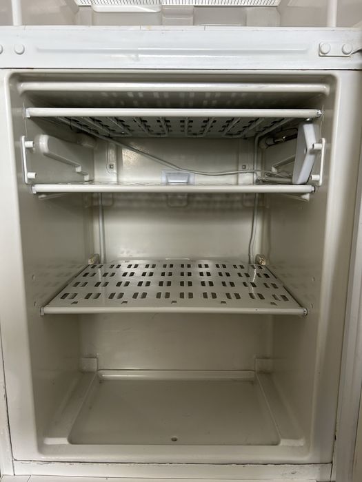 Холодильник индезит