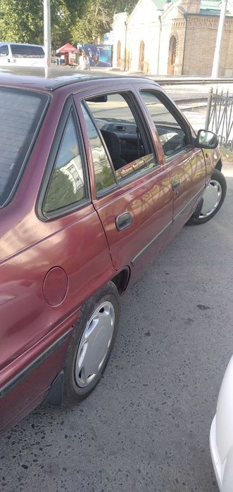Nexia 1 sotiladi srochna Samarqand shaxar