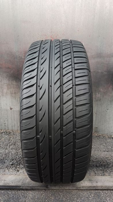 1бр. лятна гума 225/50/17 Platin Germany 
dot22
7.8mm
Много добро съст