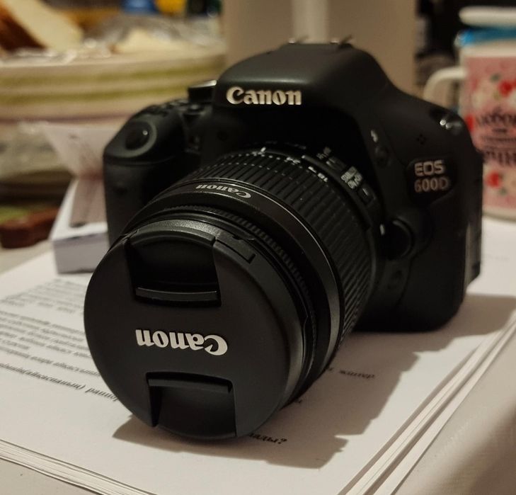 Фотокамера Сanon EOS 600D Kit 18-55 II