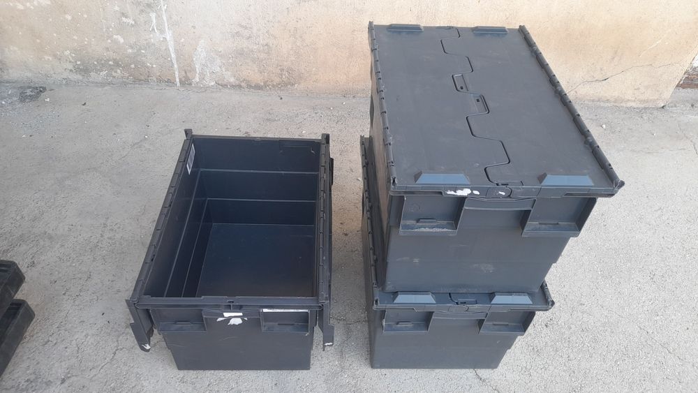 Cuti cu capac plastic alimentar