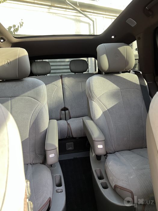 Denza N9 Hybrid full