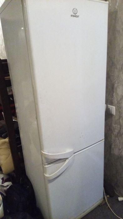 Aftomat kir moshina sotiladi