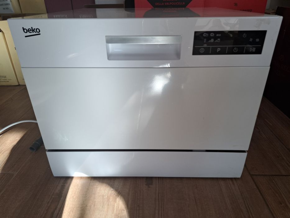 Masina de spalat vase beko