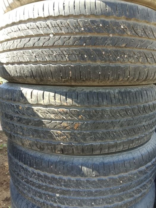 Продам резину Toyo 225/65/17