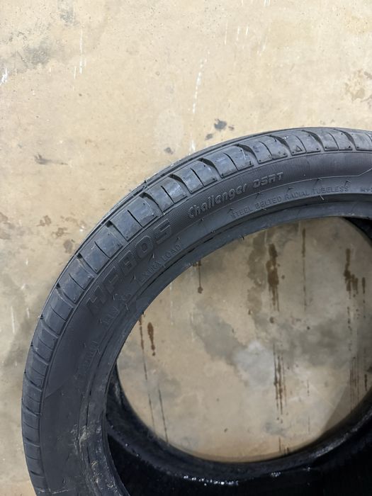 Гуми 225/40 R18 2бр.