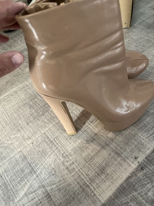 Продаю полусапожки осень весна