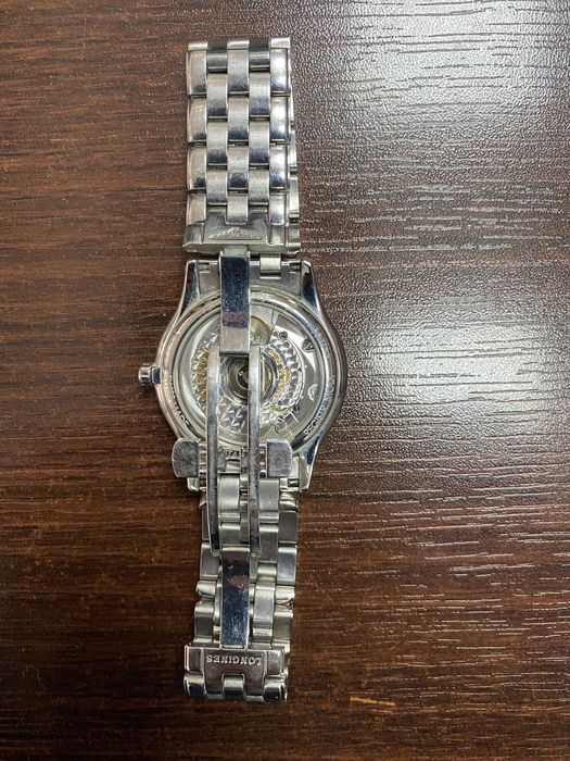 Часы наручные Longines