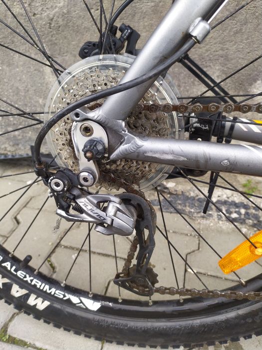 Vând bicicleta Muddyfox sau schimb pe full suspension
