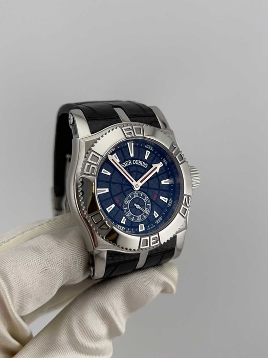 Наручные часы Roger Dubuis
