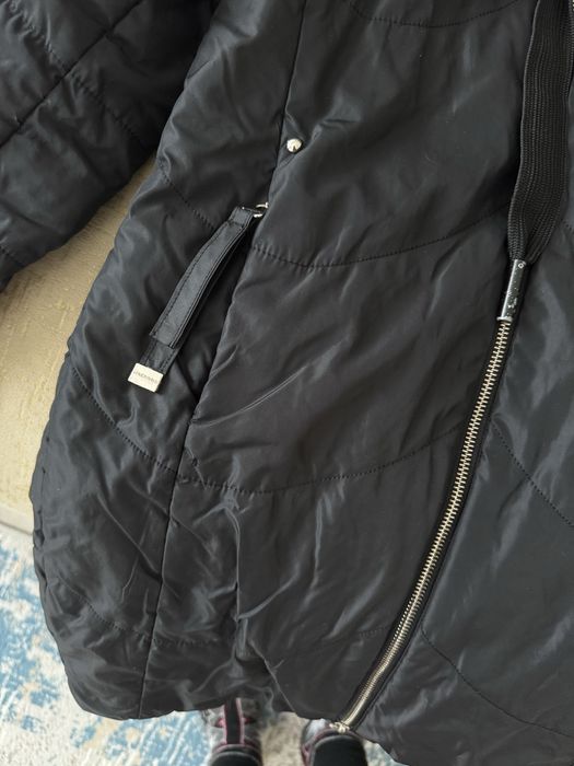 Продам куртку для девочки на 10 лет