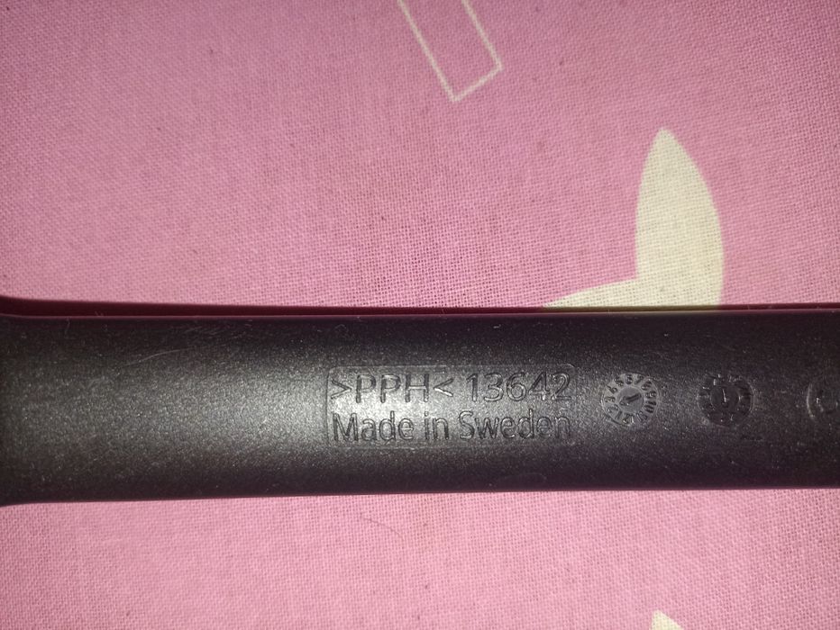 Нож/слайсер/шпатула за сирене на Икеа