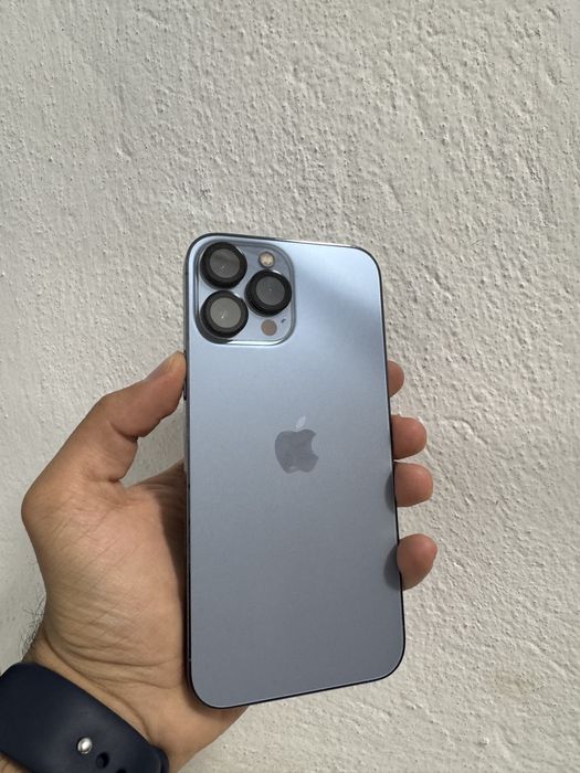 Продам Iphone 13 pro max