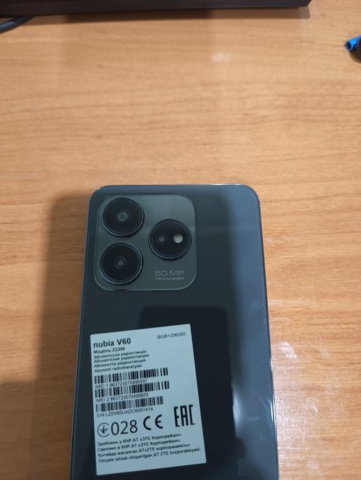 Продам nubia v 60