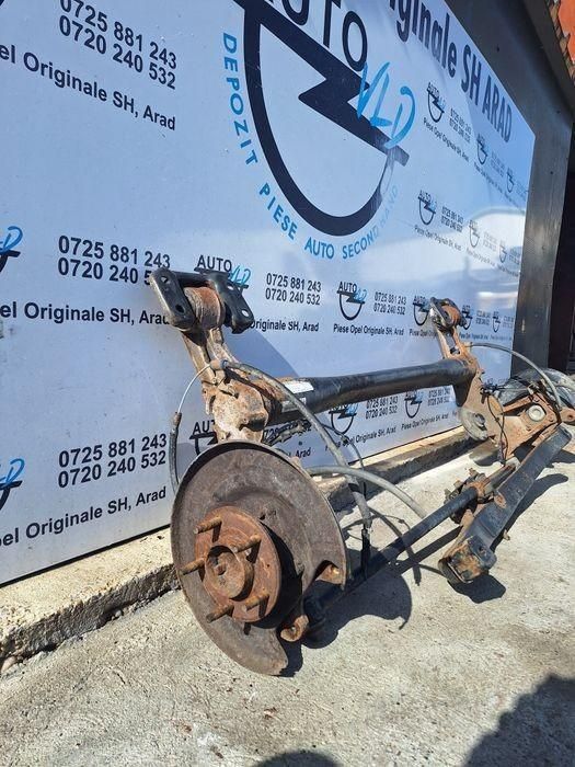 Punte spate Opel Astra J alb Y40R 1.7 cdti 92 kw A17DTR