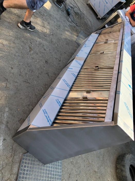 Masa inox, hota inox, spalator inox, CONFECTIONAM LA CERERE