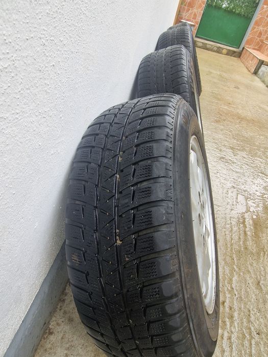Джанти с гуми 195/65 15 Mercedes