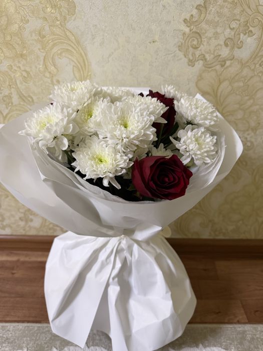 Цветы свежие 4000