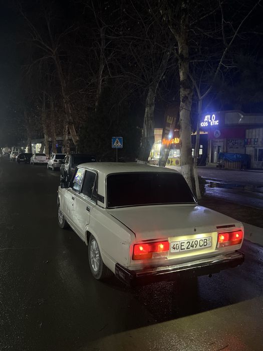 Vaz 21 07 Holati yaxshi hamma detali radnoy Narxi 17 mln