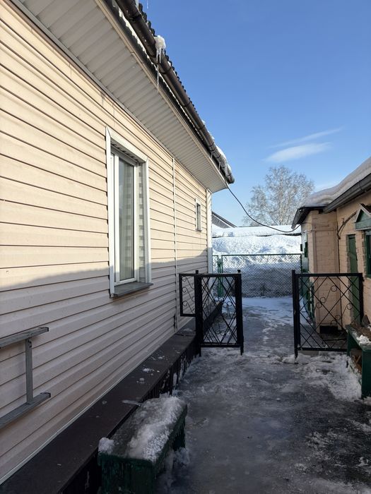 Продам дом в п. Мирный