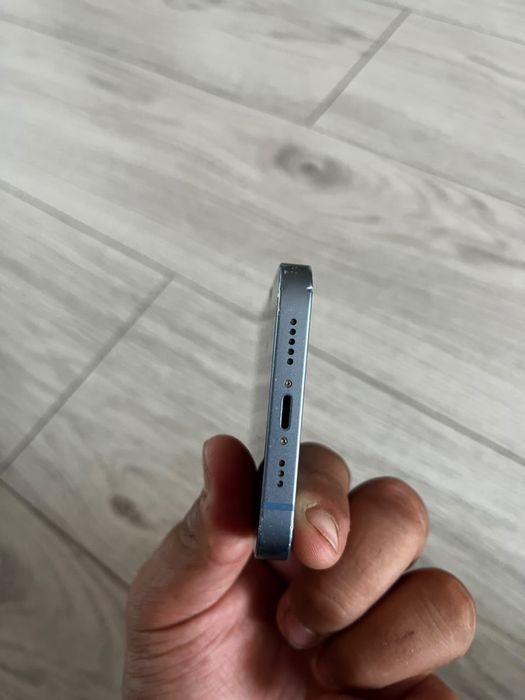iPhone 14 срочно продам