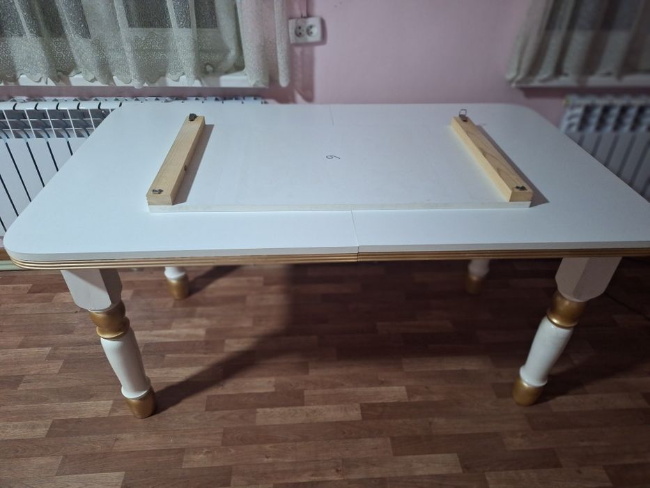 Продаётся стол кухонный размер 200×90