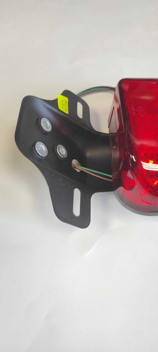 Стоп на 12V със стойка