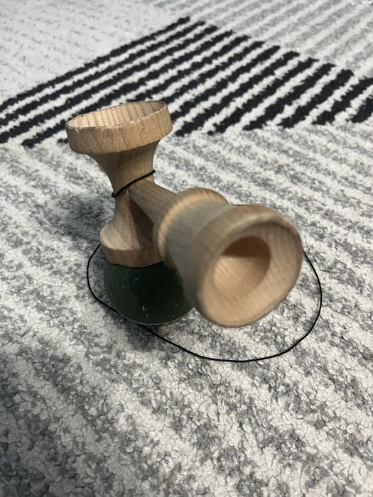 Vand kendama Broken Shape Tracker