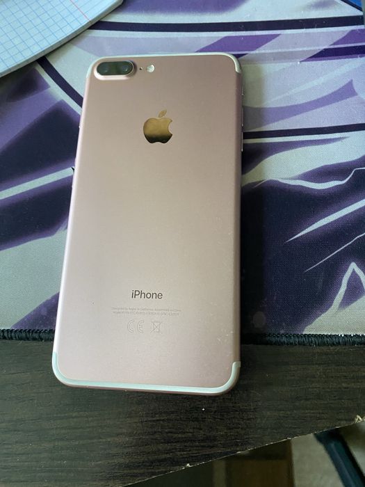 Продам IPhone 7 plus