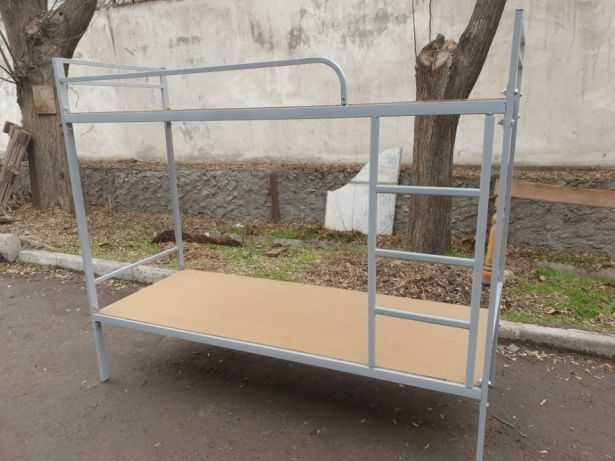 г.
Крават двухярусный для работников

6