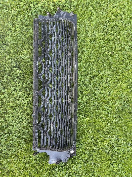 Решетка за Дачия Дъстър 2023г.