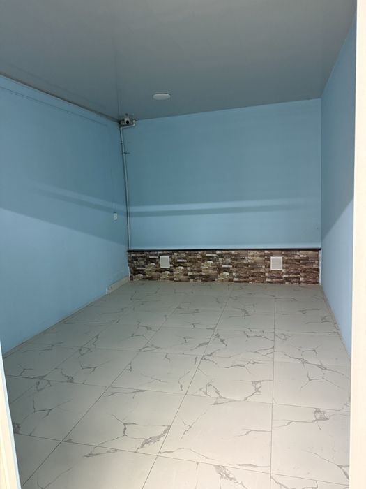 Imorat ijaraga beriladi.