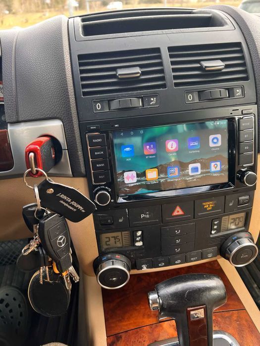 Navigatie 4GB Carplay  Android VW T5 Multivan Transporter Touareg QLED