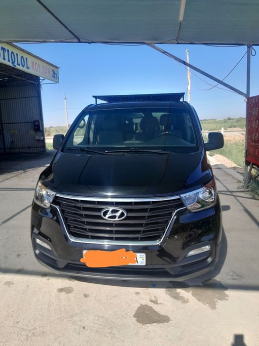 Хундай старех 2018 бензин