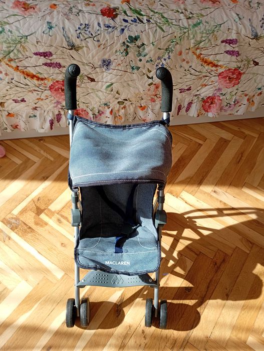 Продавам детска количка за кукли Maclaran
