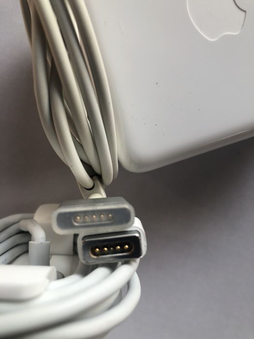 MagSafe 2 power adapter apple macbook