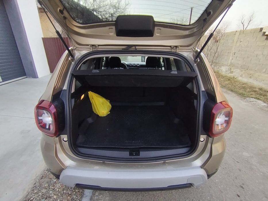 Vând Dacia Duster .1.5 cdti 4×4