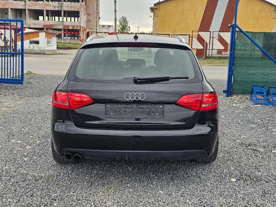 Audi A4 Avant 2.0 TDI 143hp