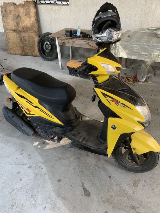 мопед 125 кубов